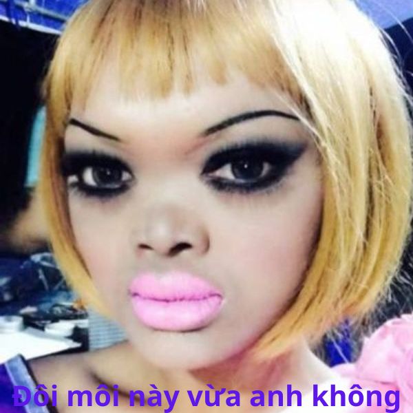 meme gái bự chu mỏ