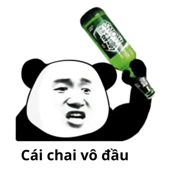 meme gấu trúc cầm chai