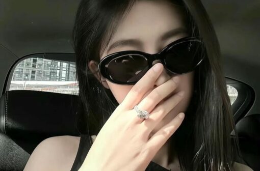 Bộ sưu tập 100+ avatar nữ ngầu che mặt người thật cá tính
