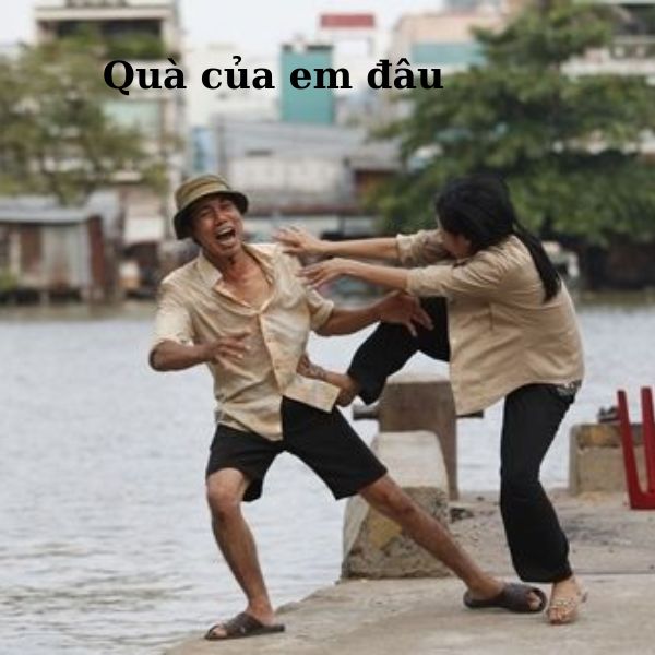 meme đánh nhau đòi qua