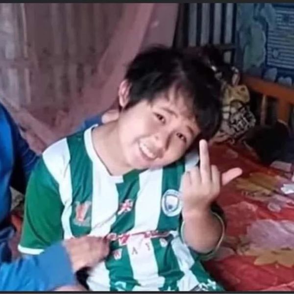 meme việt nam chỉ tay