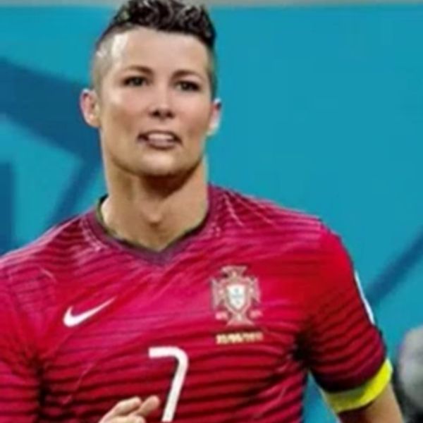 ronaldo meme trẻ